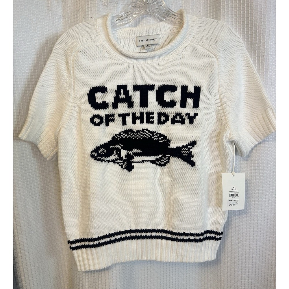 Free Assembly Catch of the Day Fish Short Sleeve Sweater M Nautical NWT Cotton